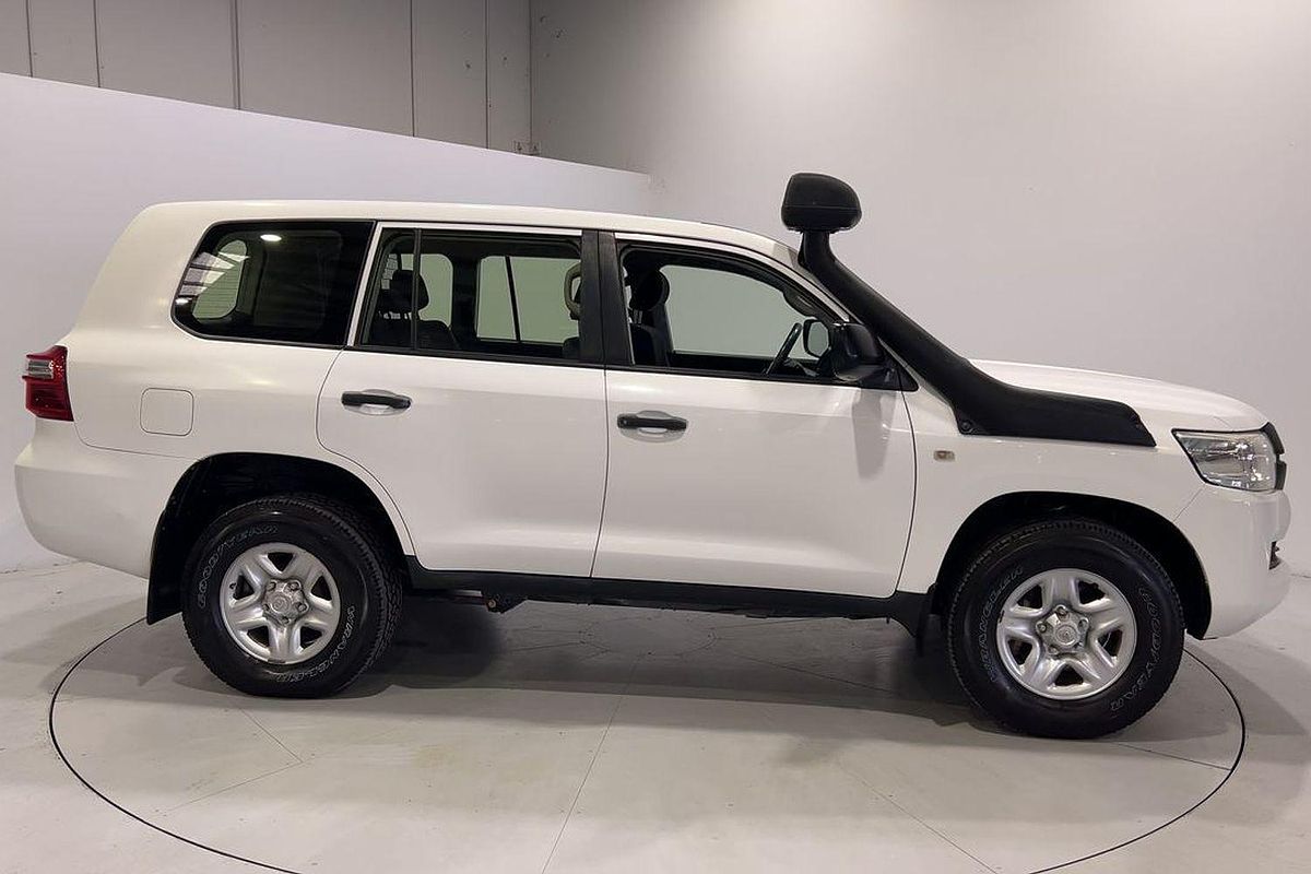 2017 Toyota Landcruiser GX VDJ200R