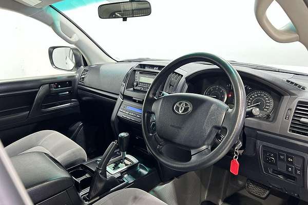 2017 Toyota Landcruiser GX VDJ200R