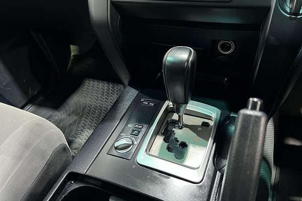 2017 Toyota Landcruiser GX VDJ200R