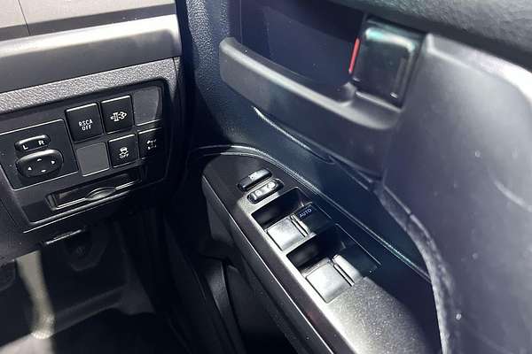 2017 Toyota Landcruiser GX VDJ200R