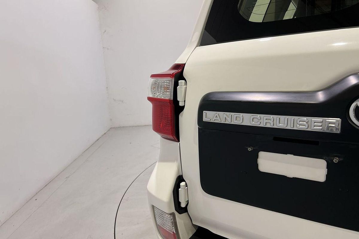 2017 Toyota Landcruiser GX VDJ200R