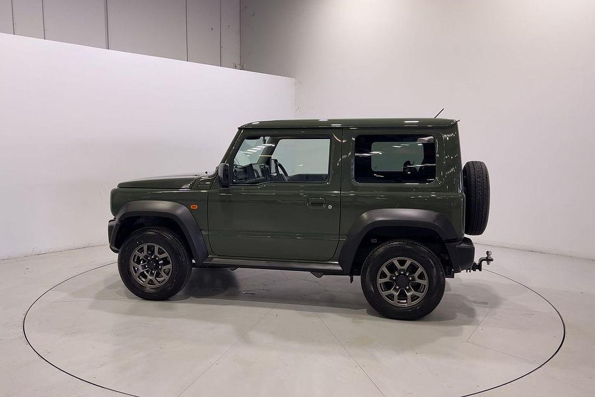 2023 Suzuki Jimny GLX GJ