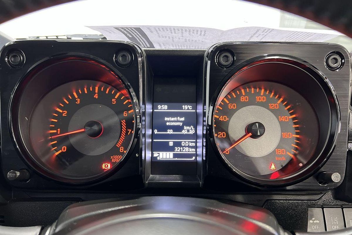 2023 Suzuki Jimny GLX GJ