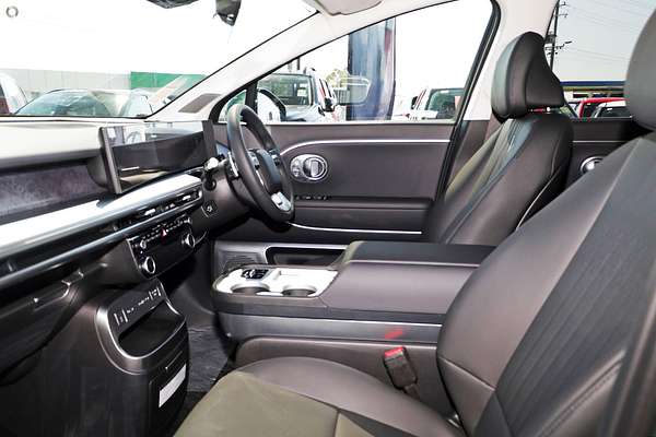 2025 Hyundai IONIQ 9 Calligraphy ME.V1