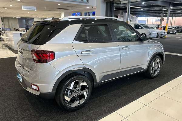 2025 Hyundai Venue Elite QX.V5