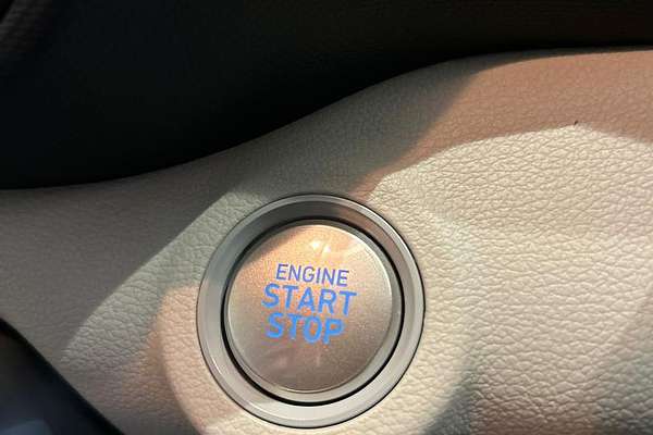 2025 Hyundai Venue Elite QX.V5