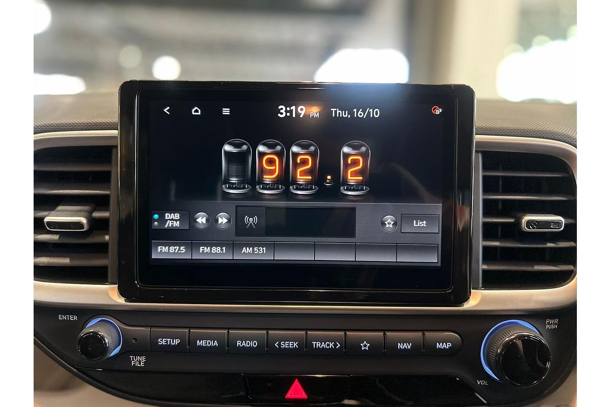 2025 Hyundai Venue Elite QX.V5