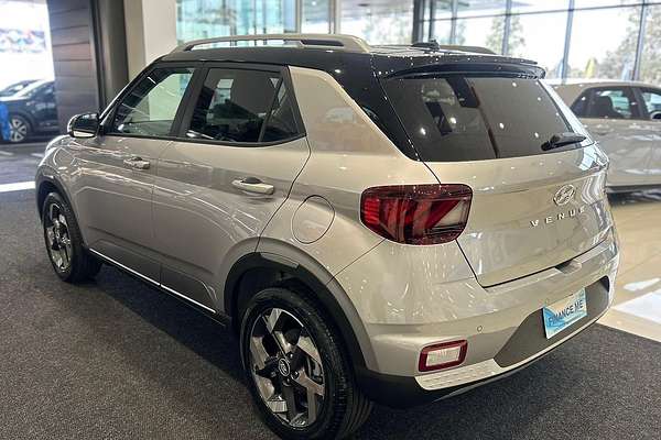 2025 Hyundai Venue Elite QX.V5