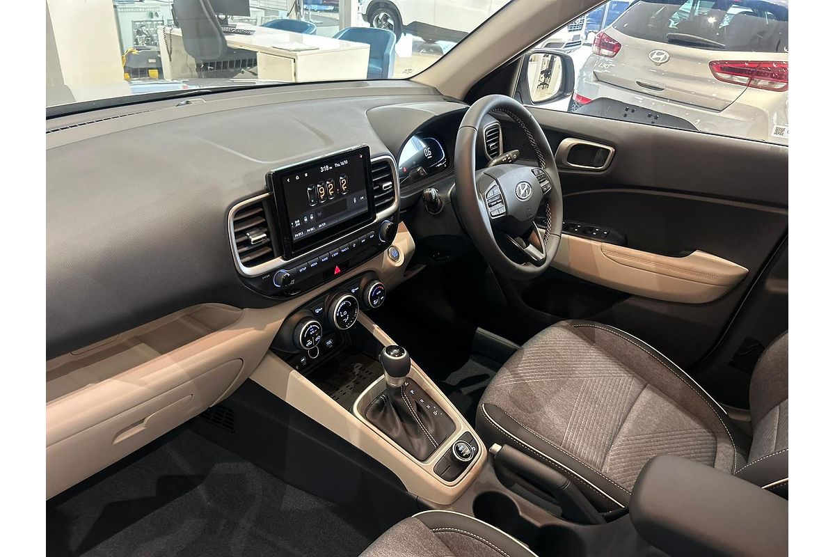 2025 Hyundai Venue Elite QX.V5