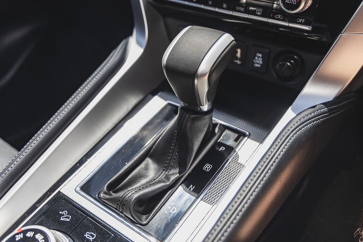 2023 Mitsubishi Pajero Sport GLS QF