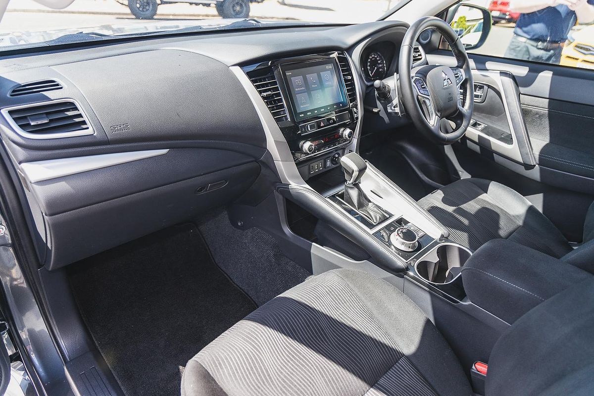 2023 Mitsubishi Pajero Sport GLS QF