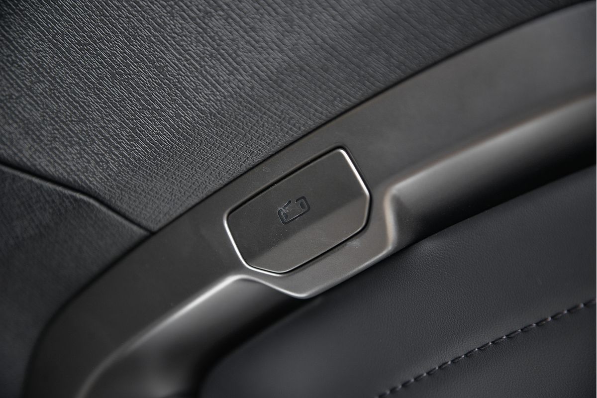 2025 MG MGU9 Explore X EKK1C 4X4