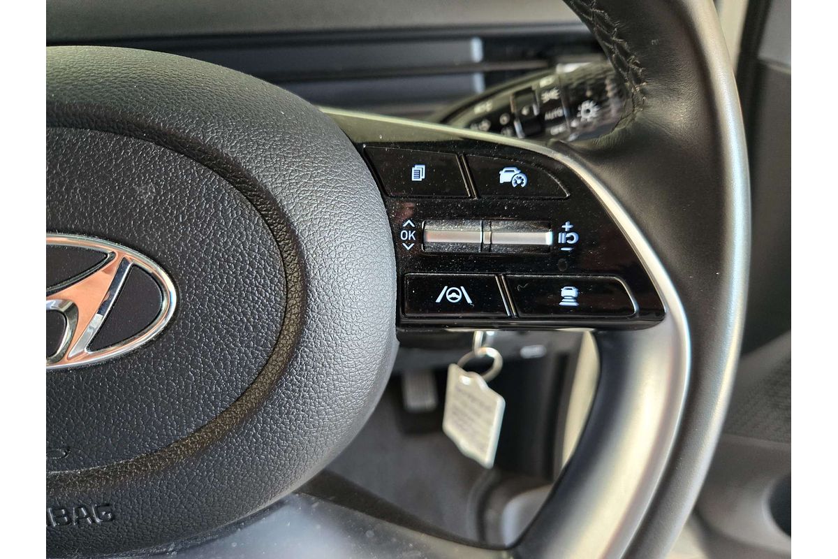 STARIA US4.V2 MY23 LOAD 2S 2.2D TWIN SWING 2.2L DT4 TURBO CDI 8 SP AUTOMATIC SEQUENTIAL 5D VAN 