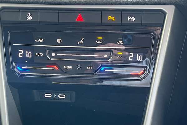 2023 Volkswagen T-Roc CityLife D11