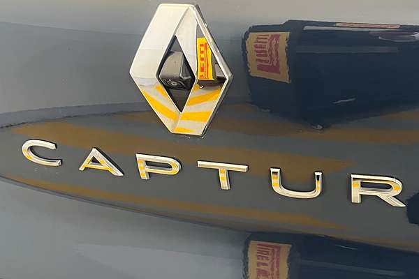 2022 Renault Captur Zen XJB