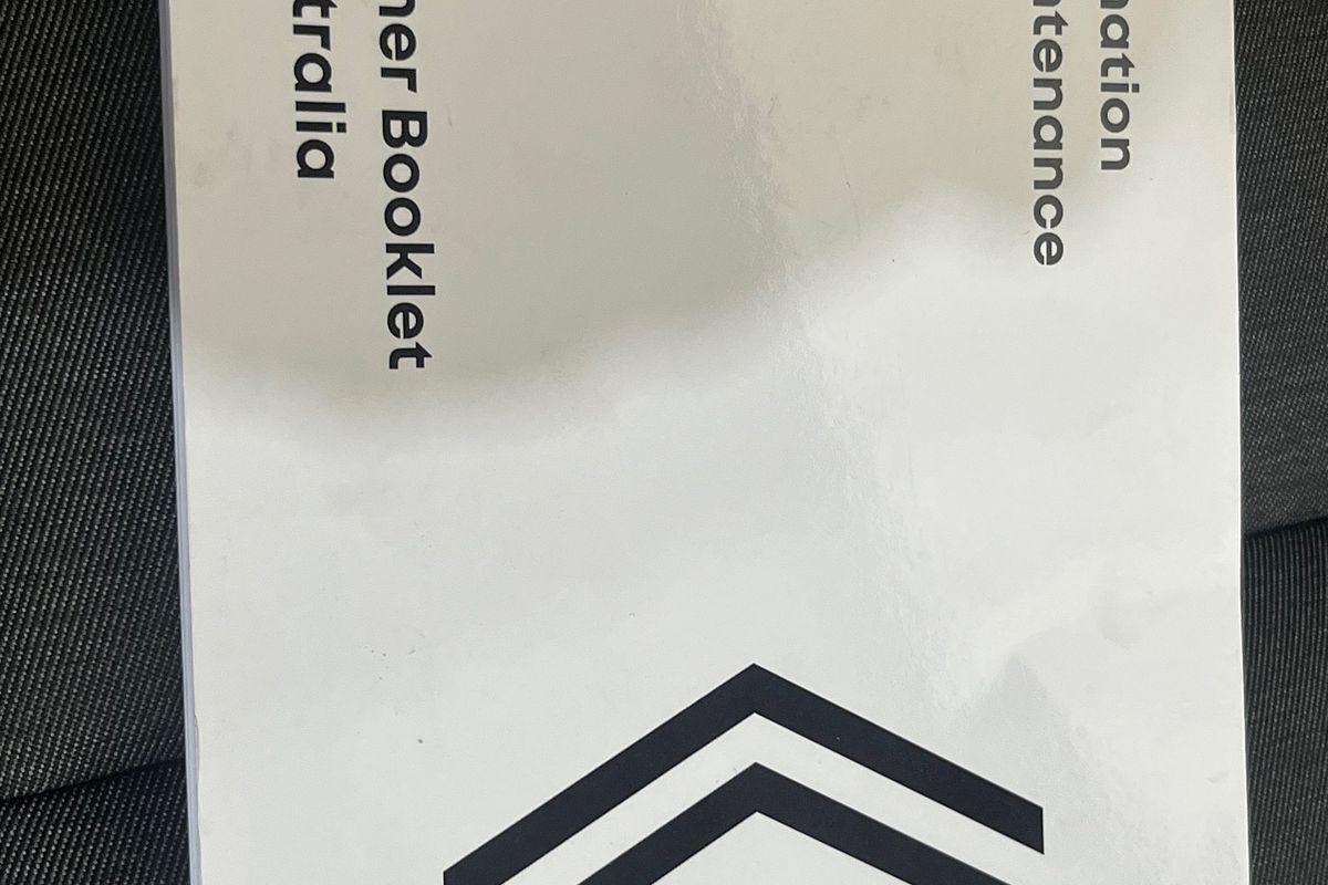 2022 Renault Captur Zen XJB