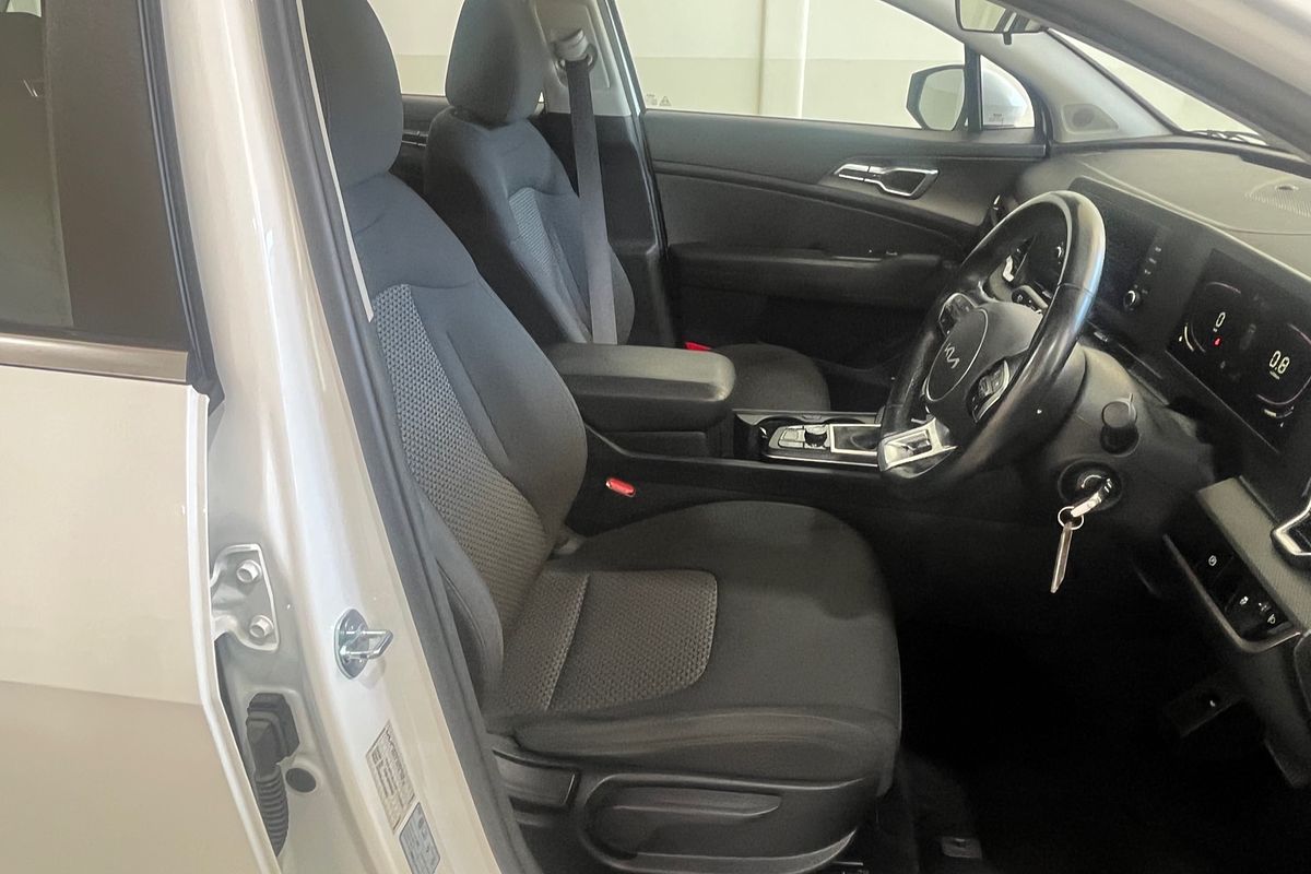 2023 Kia Sportage S NQ5
