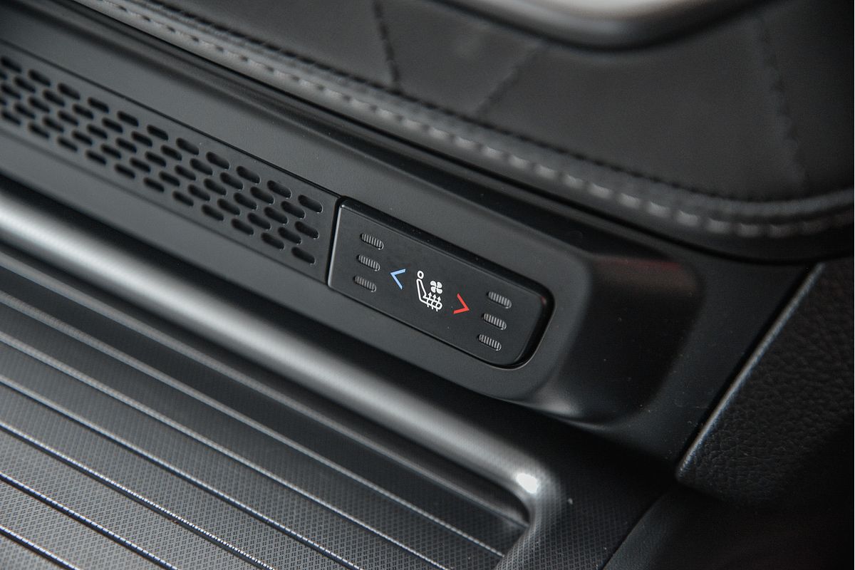 2024 KGM SsangYong Rexton Ultimate Sport Pack Y461