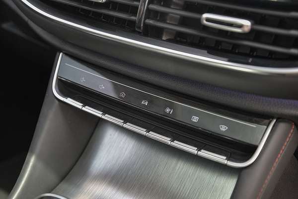 2021 MG HS Plus EV Essence SAS23