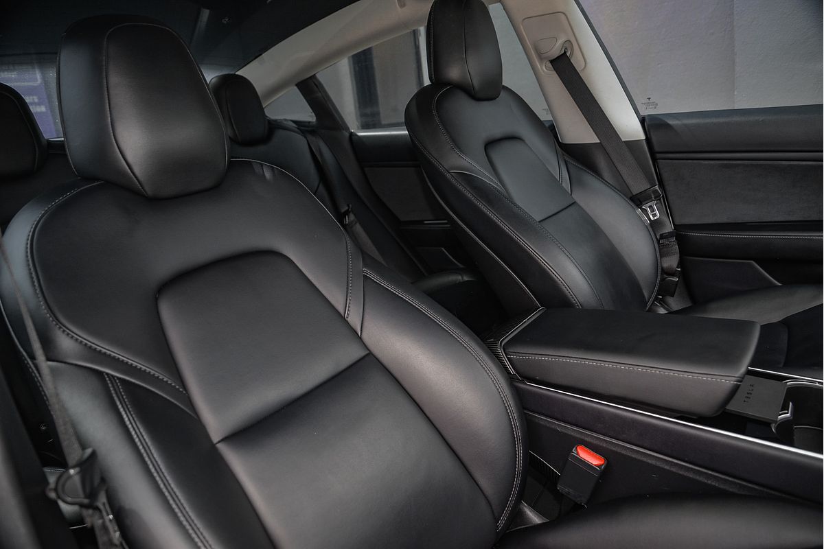 2019 Tesla Model 3 Performance