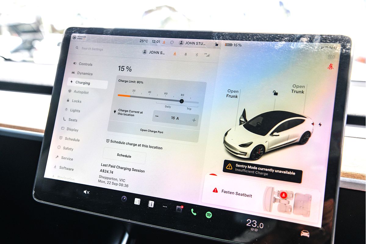 2019 Tesla Model 3 Performance