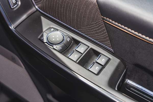 2022 Ford F-150 Platinum 4X4