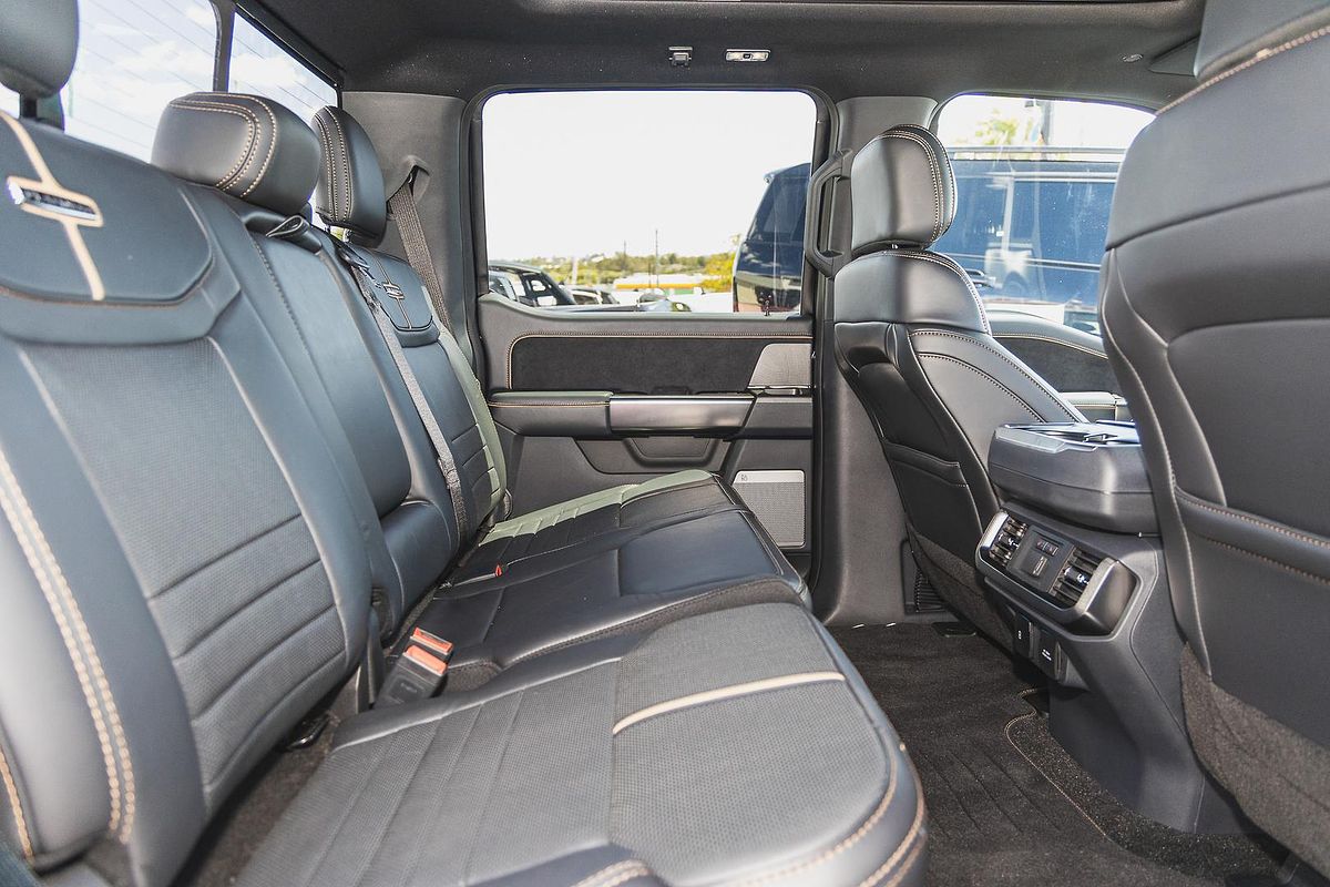 2022 Ford F-150 Platinum 4X4