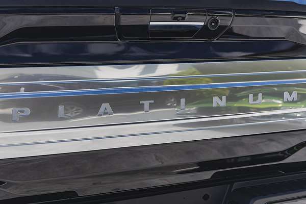 2022 Ford F-150 Platinum 4X4