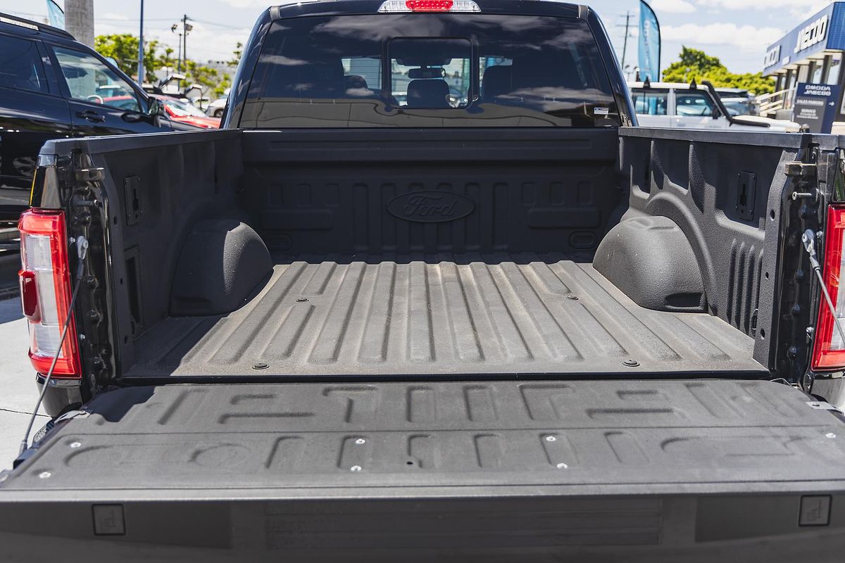 2022 Ford F-150 Platinum 4X4