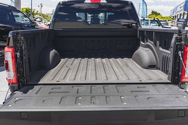 2022 Ford F-150 Platinum 4X4