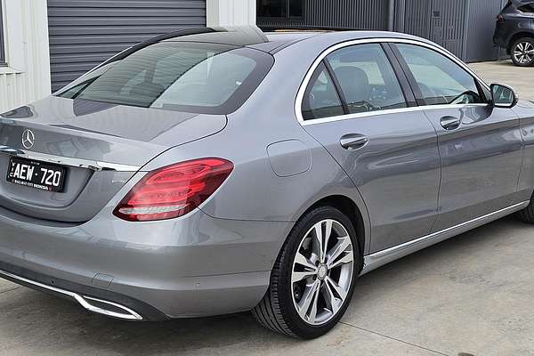 2015 Mercedes-Benz C-Class C200 W205