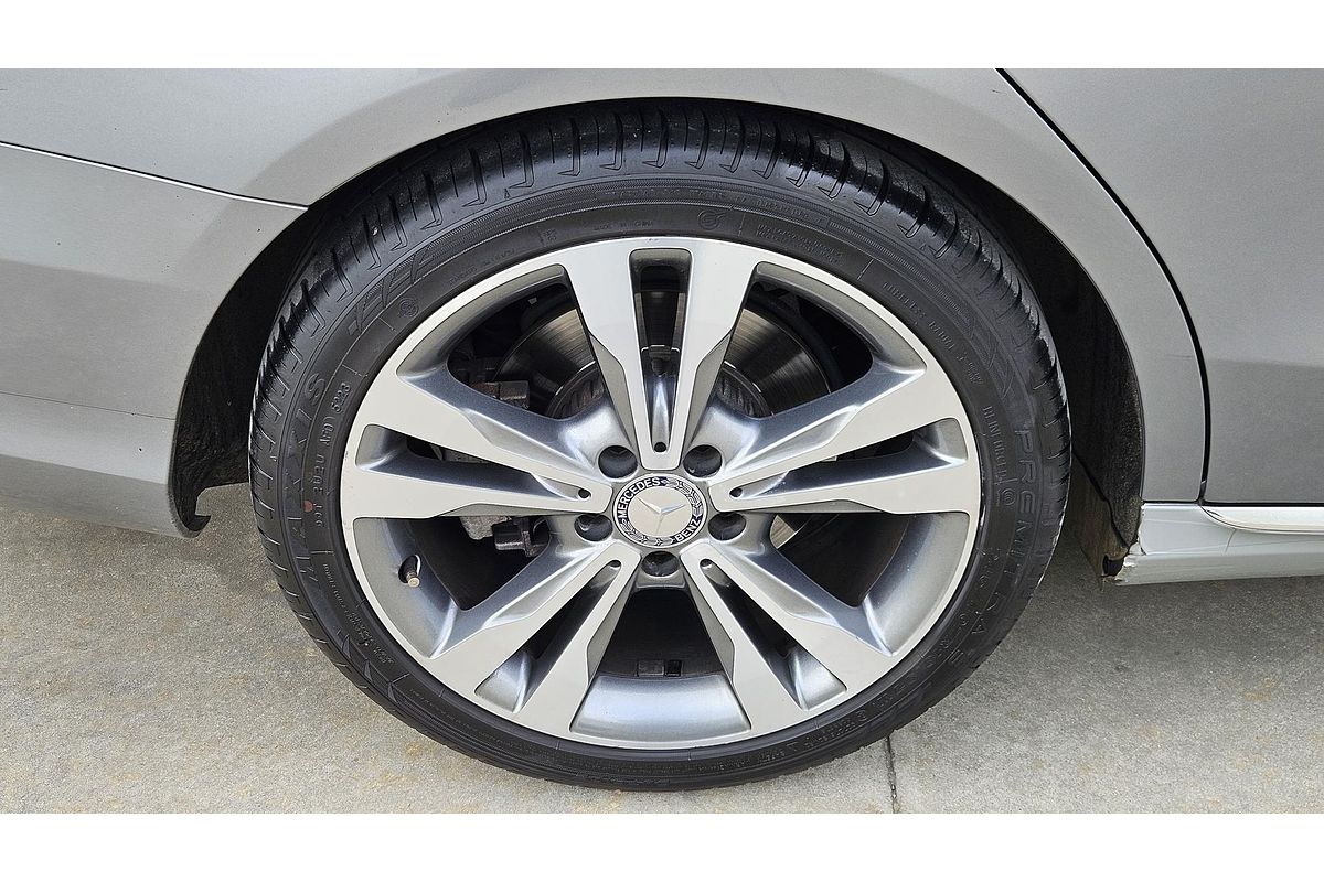 2015 Mercedes-Benz C-Class C200 W205
