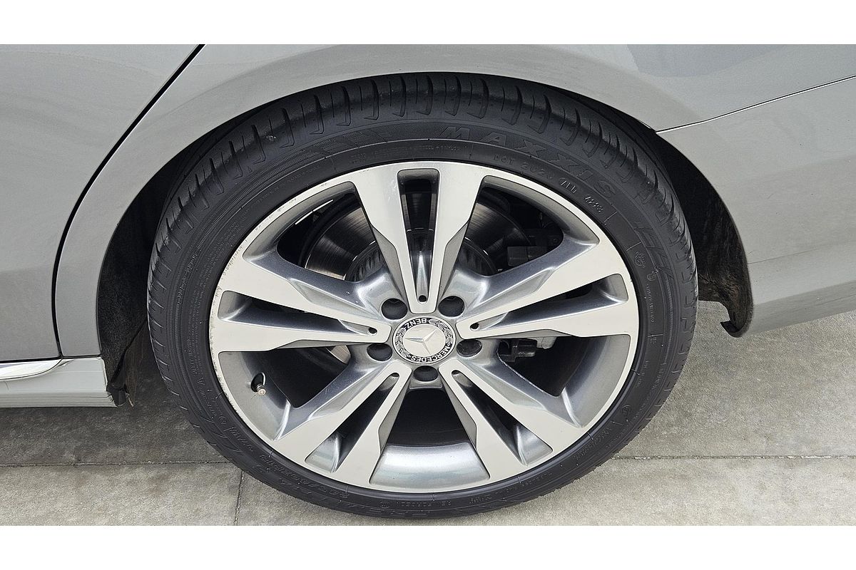 2015 Mercedes-Benz C-Class C200 W205