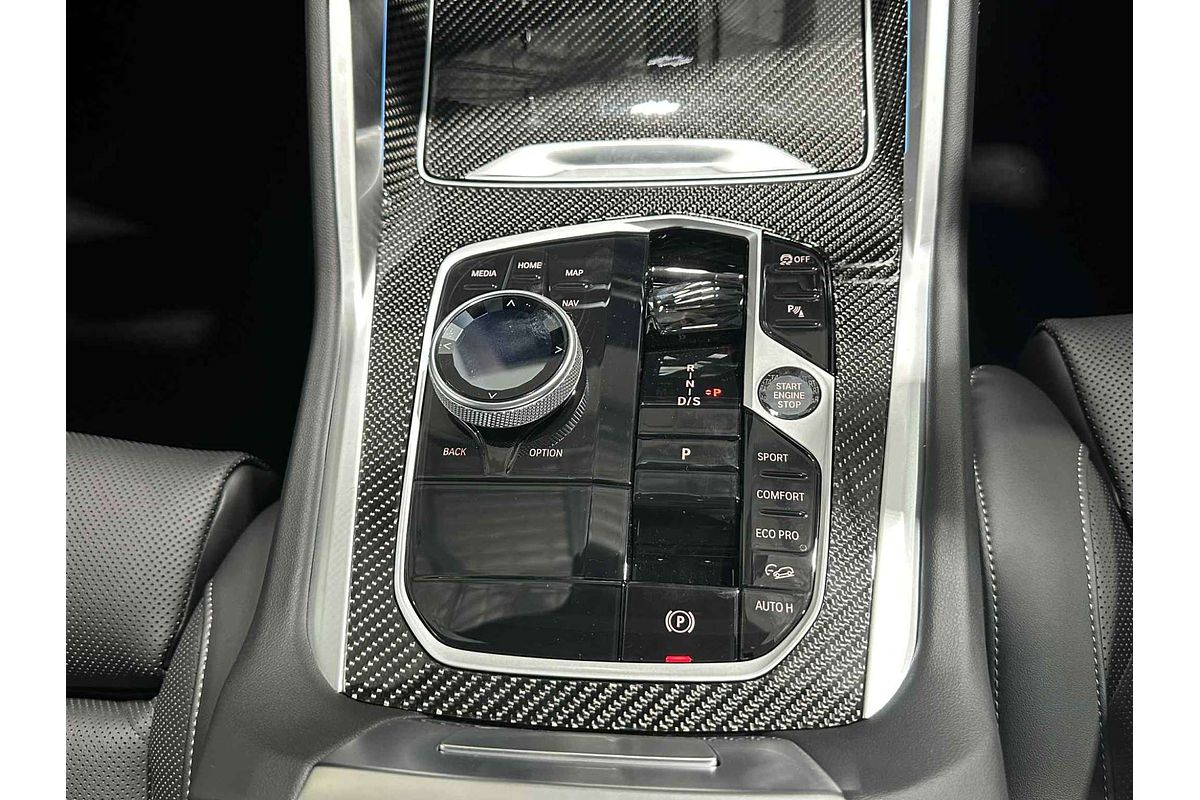 2025 BMW X6 xDrive40i M Sport G06 LCI