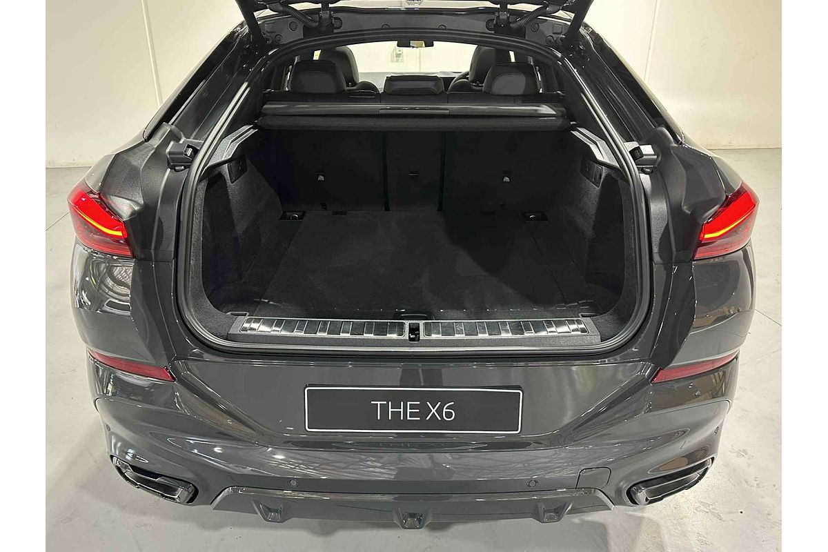 2025 BMW X6 xDrive40i M Sport G06 LCI