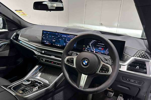 2025 BMW X6 xDrive40i M Sport G06 LCI
