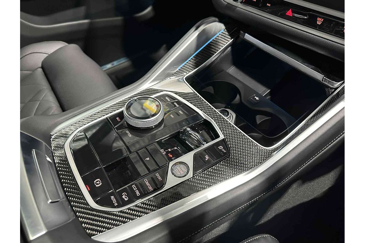 2025 BMW X6 xDrive40i M Sport G06 LCI
