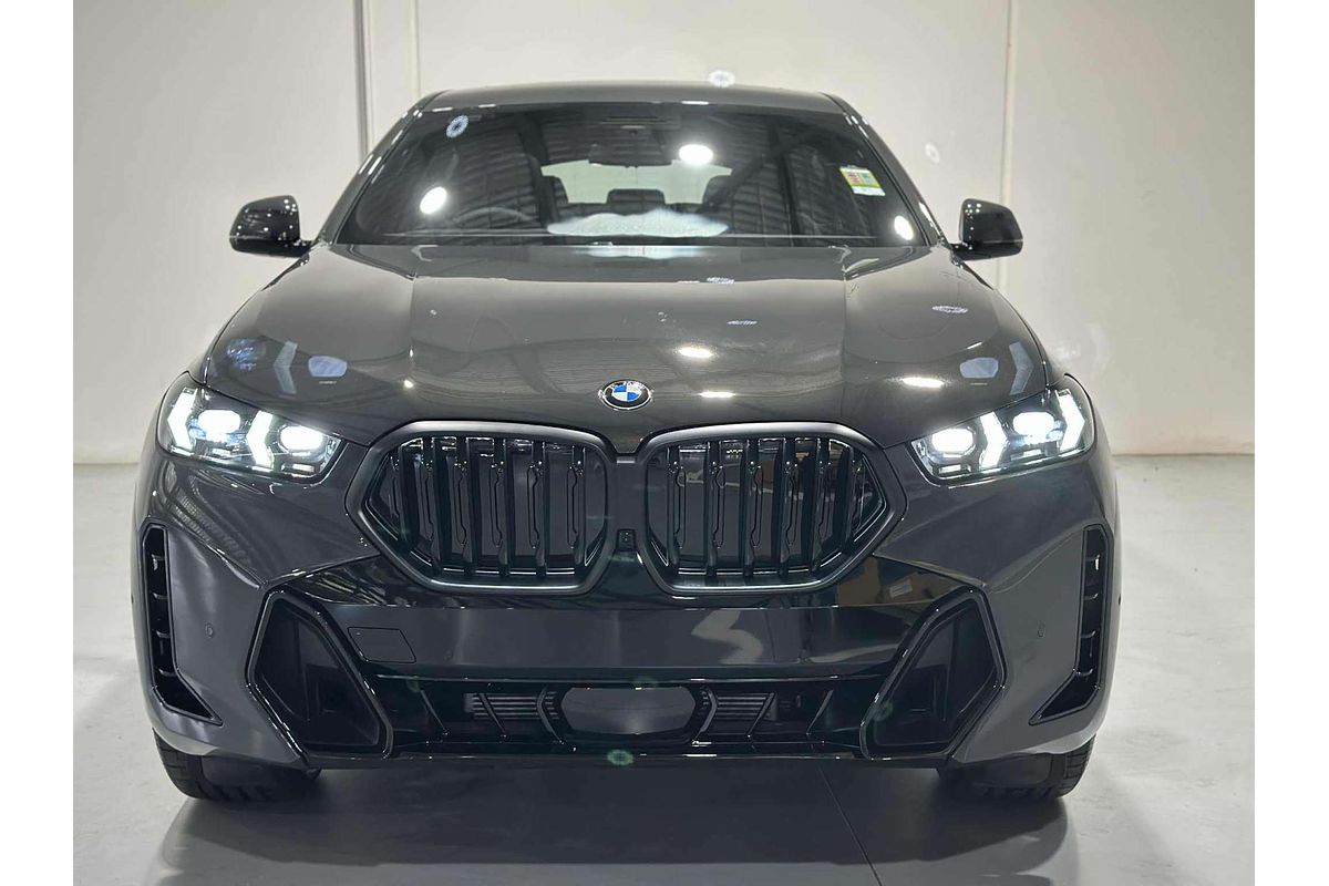2025 BMW X6 xDrive40i M Sport G06 LCI