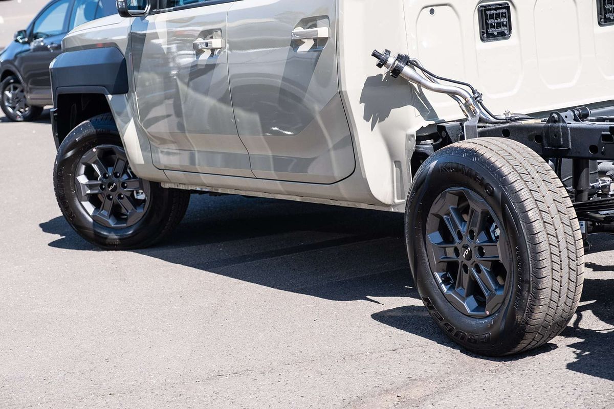 2025 Kia Tasman SX TK 4X4