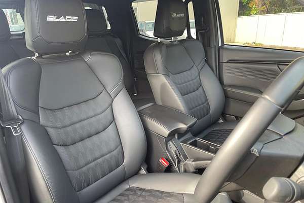 2025 Isuzu D-MAX BLADE 4X4
