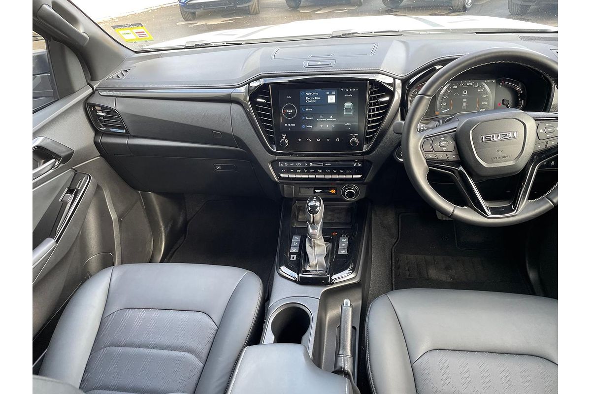 2025 Isuzu D-MAX BLADE 4X4