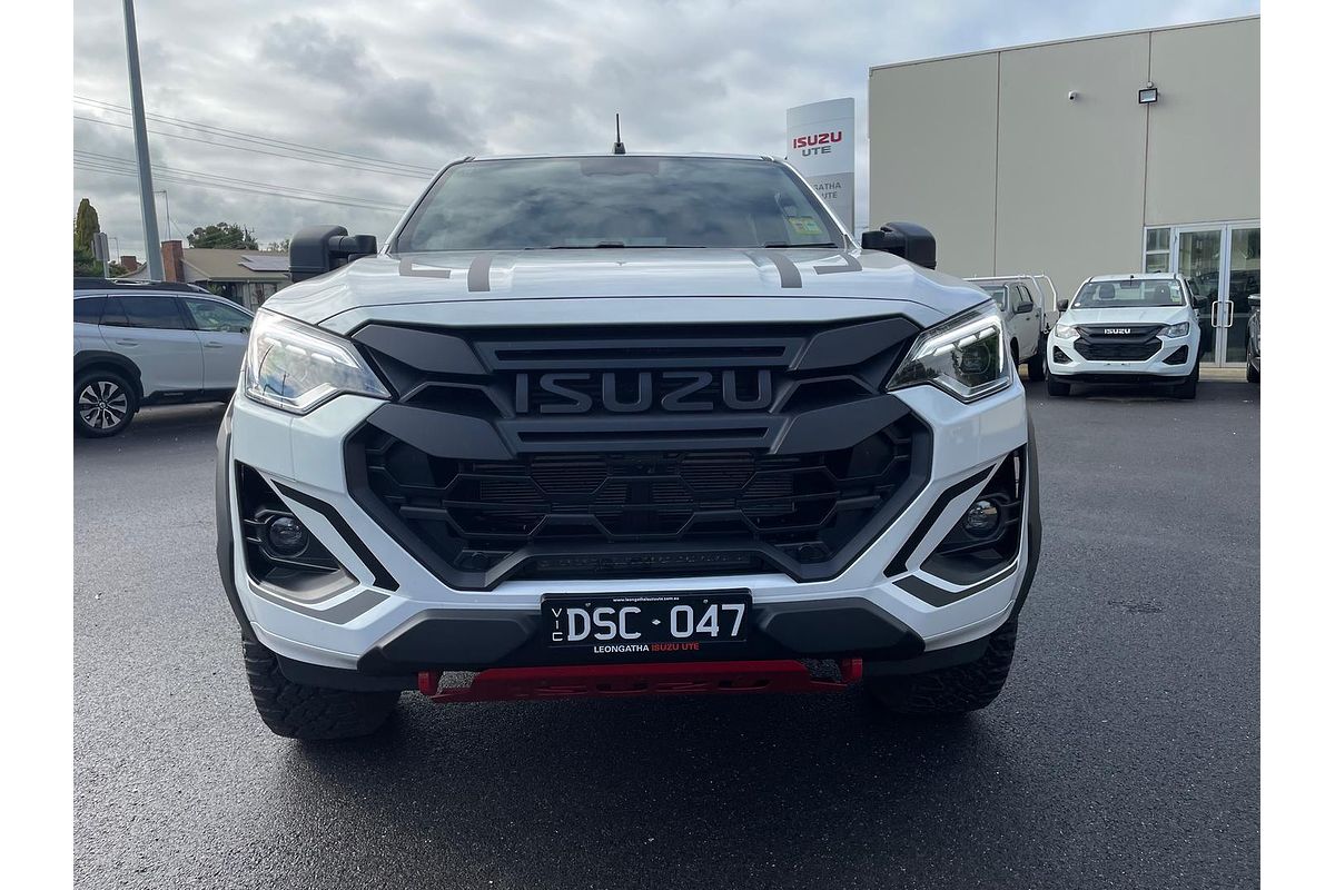 2025 Isuzu D-MAX BLADE 4X4