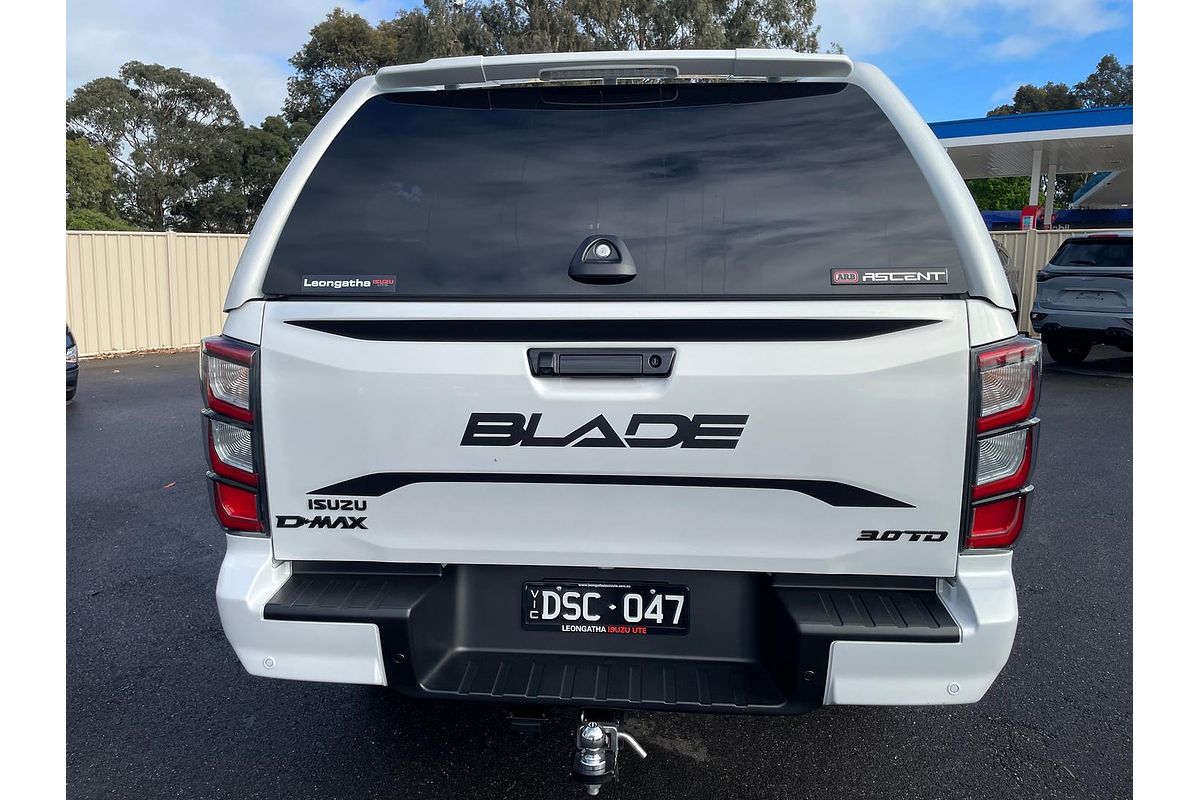 2025 Isuzu D-MAX BLADE 4X4