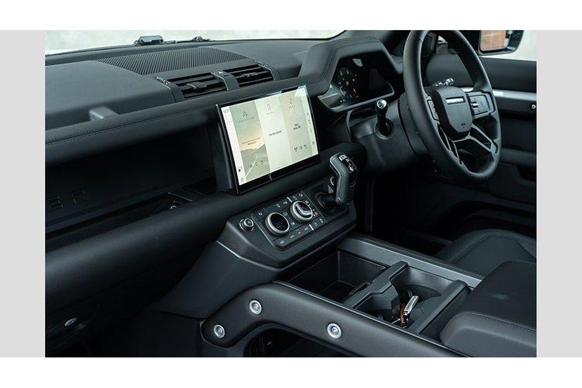 2025 Land Rover Defender 110 D350 X-Dynamic SE L663