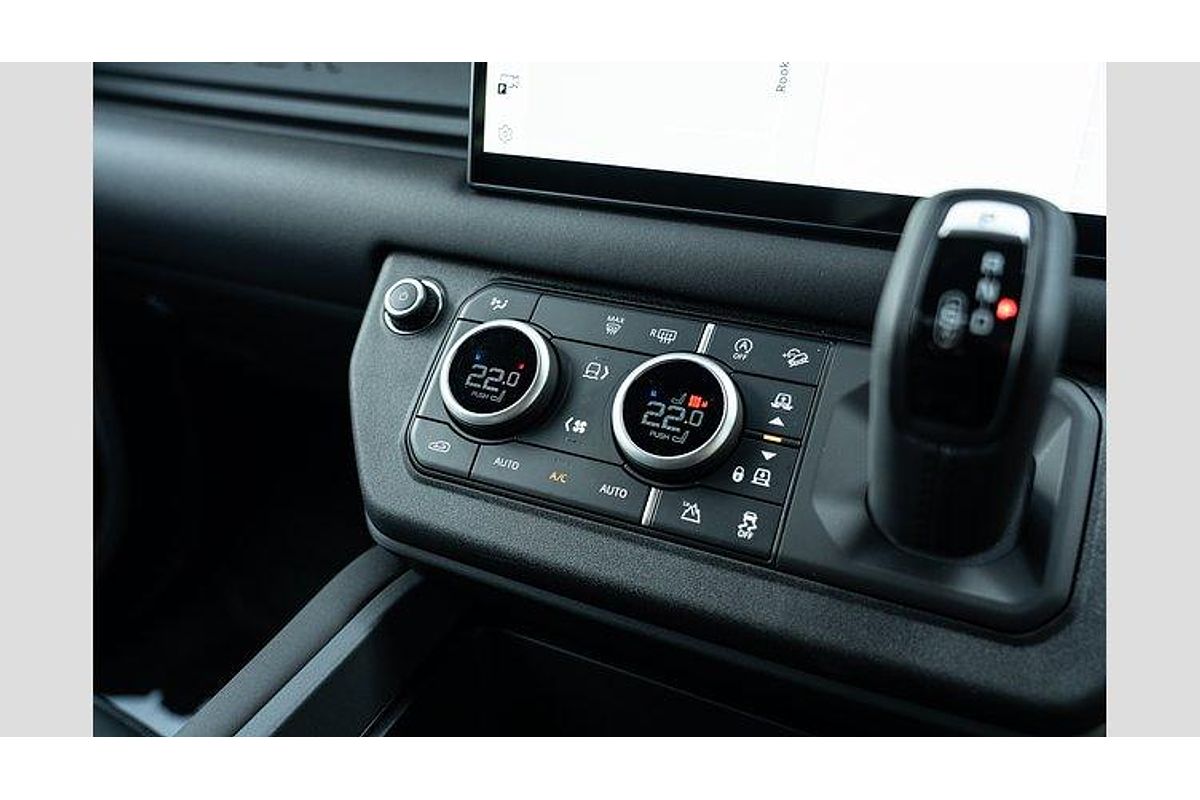2025 Land Rover Defender 110 D350 X-Dynamic SE L663