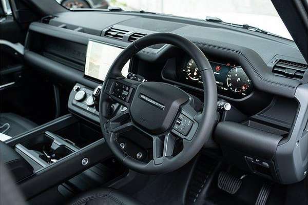 2025 Land Rover Defender 110 D350 X-Dynamic SE L663