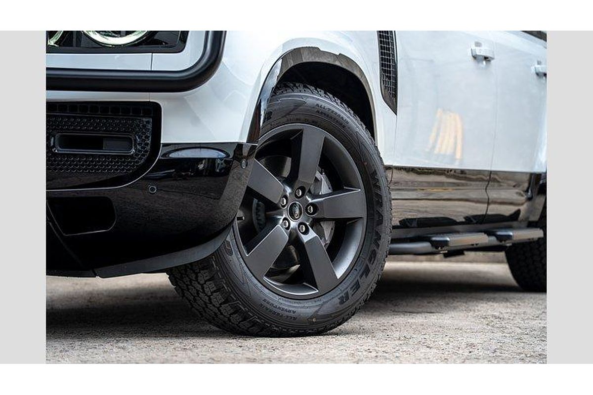 2025 Land Rover Defender 110 D350 X-Dynamic SE L663