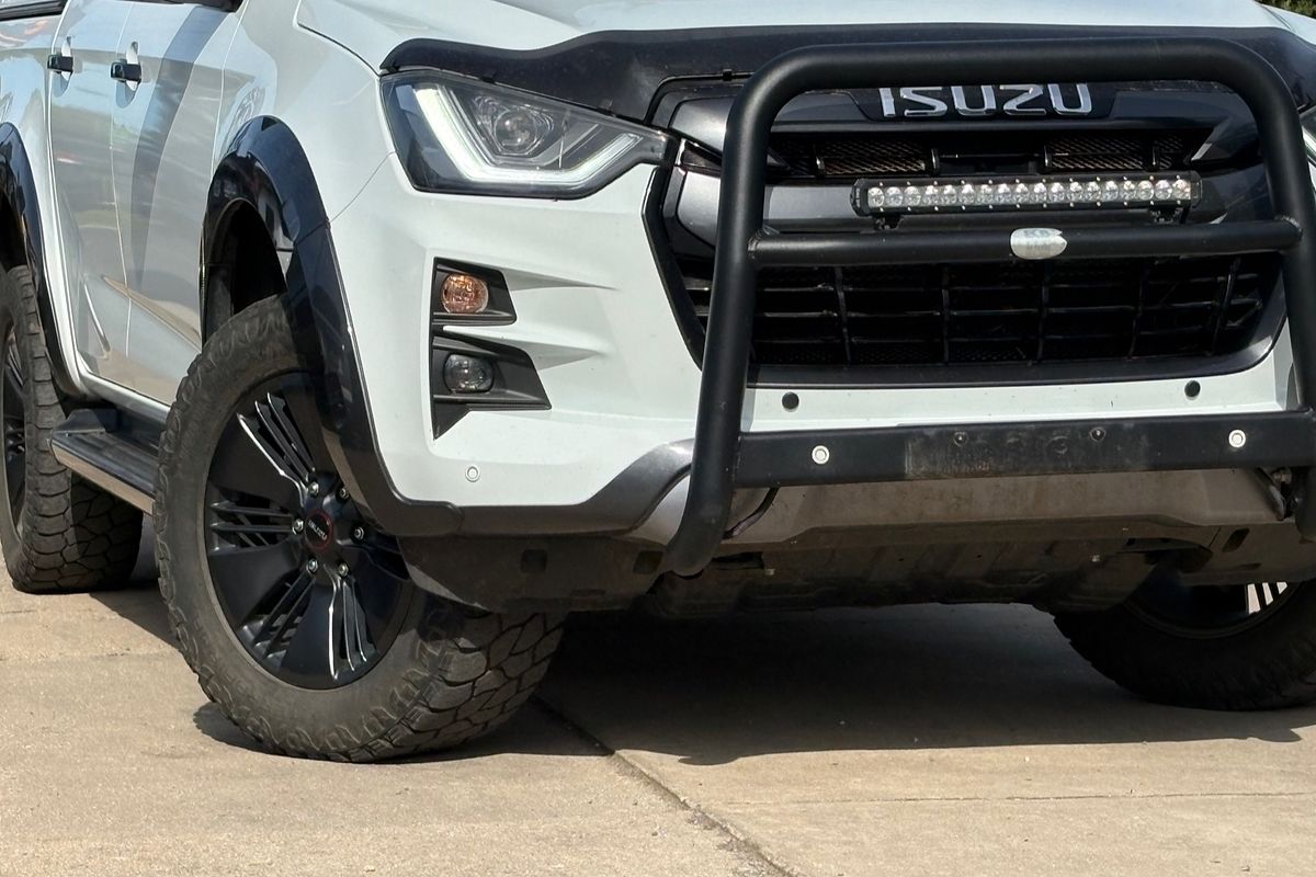 2021 Isuzu D-MAX X-TERRAIN 4X4