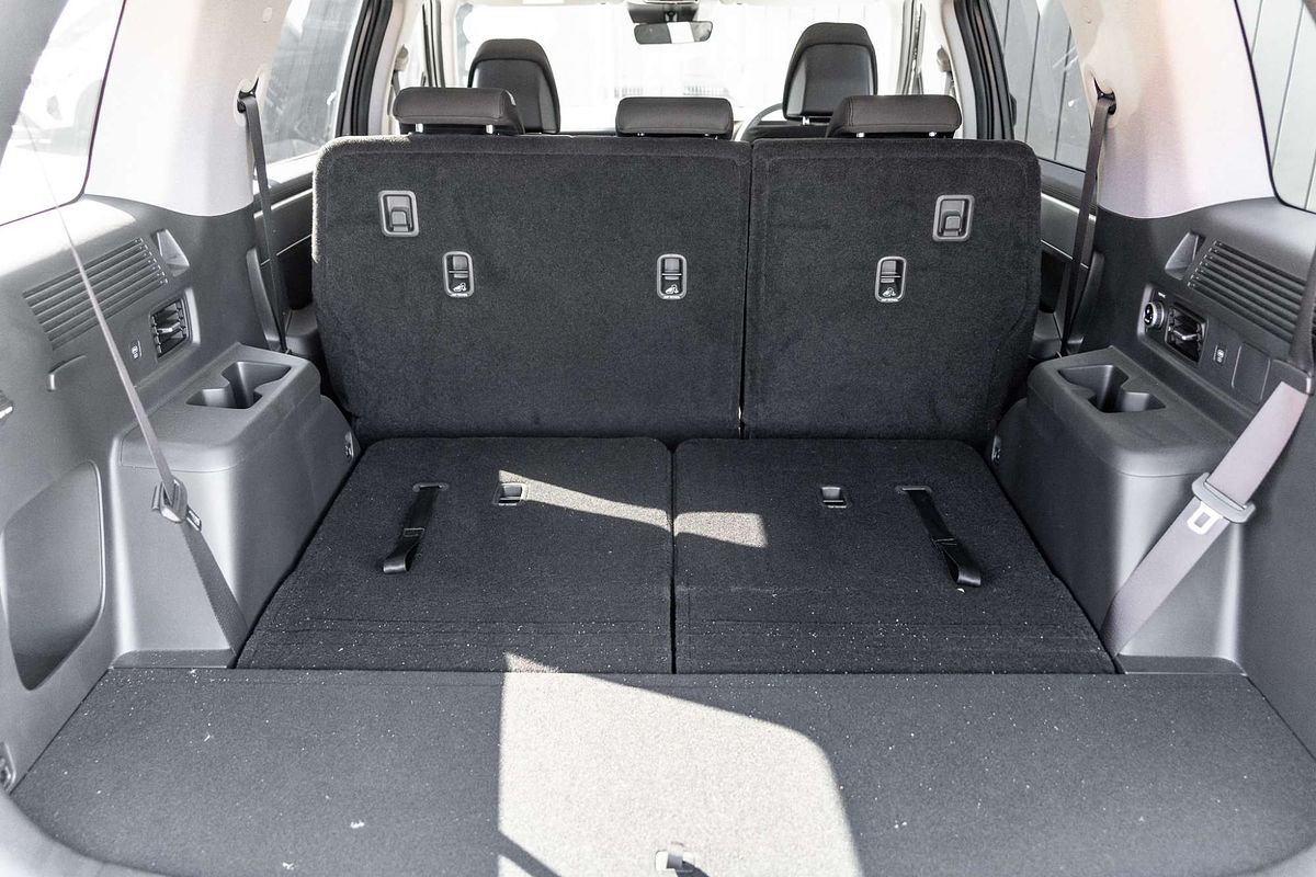 2025 Hyundai Santa Fe Hybrid MX5.V1