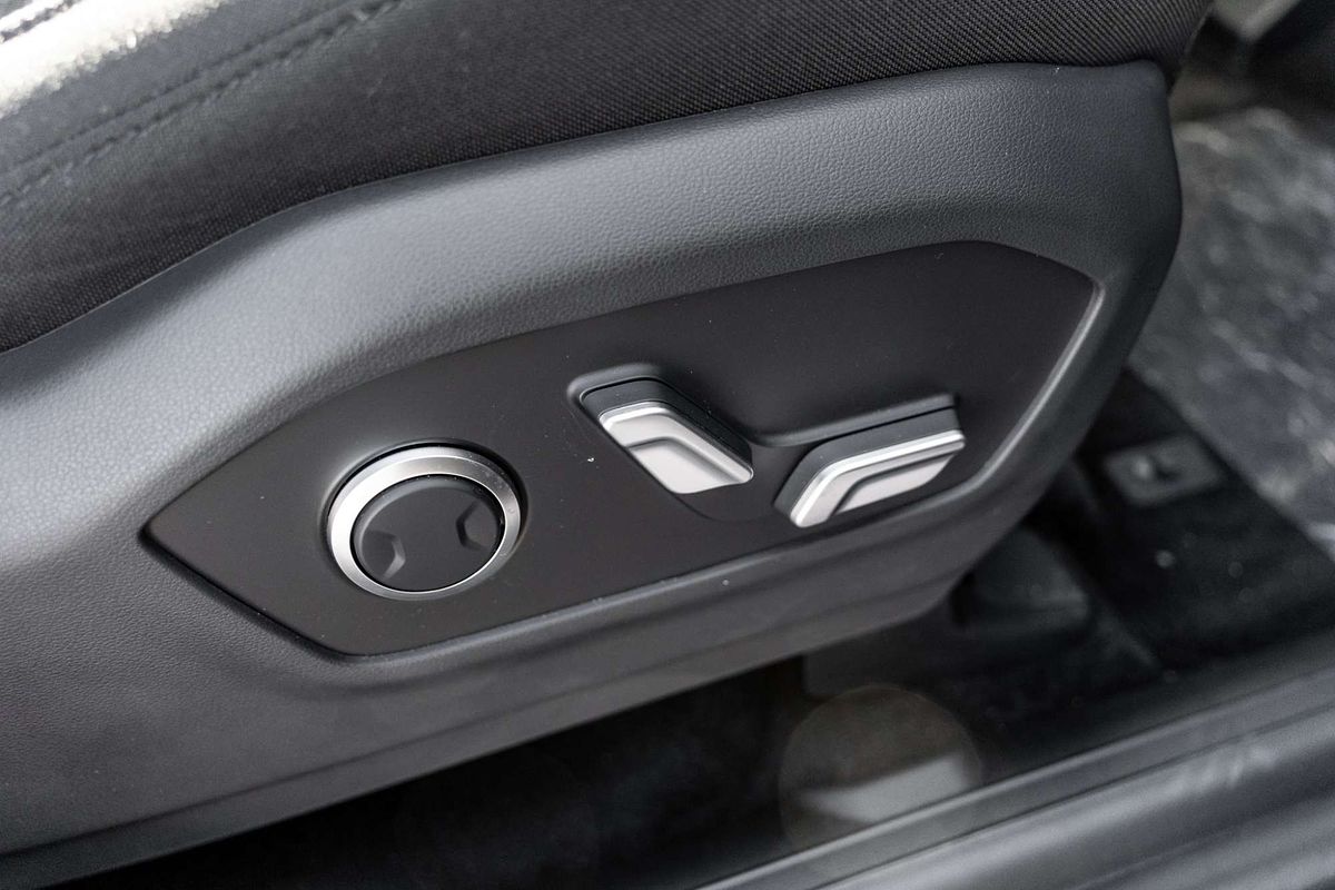 2025 Hyundai Santa Fe Hybrid MX5.V1